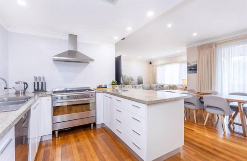 Swanbourne House | Swanbourne Family Home - Executive Escapes