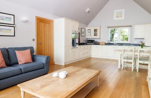 Eleighwater House | Swandown, 12 Kittwhistle