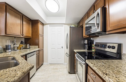 Quail Hill House | Swanky North Phx Upscale Townhome, Patio, Pool, Near Golf