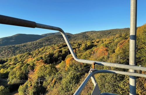 Bolton Valley House | Swanky Slope-Side Chalet 30 min from Burlington - Ski & Bike out the Front Door