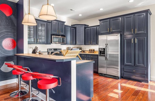 Swannanoa House | Swannanoa Sanctuary | Views | Hot Tub | Gameroom