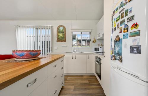 Metung House | Swans View