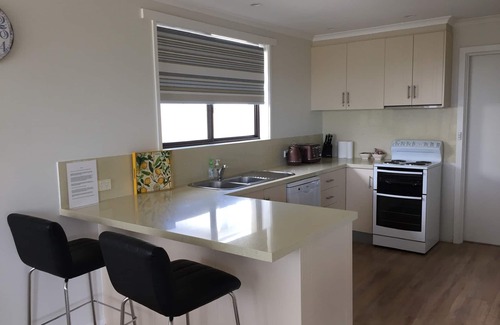 Swansea House | Swansea Beach House Ocean Front