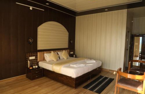 Rajgarhi Hotel | Swarnim resort