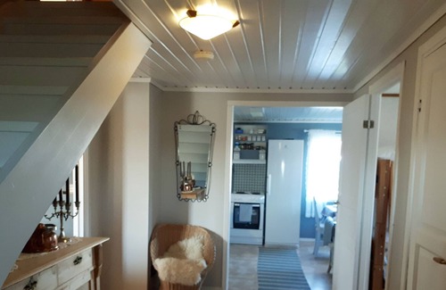 Ed House | Swedish house at the lake, calm and cozy, familyfriendly, boat, wifi