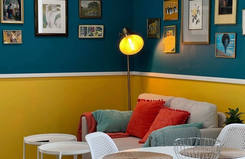 Downtown Apartment | Swedish House, Bright and Modern Downtown Retreat