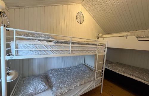 Lilla Beddinge House | Swedish log house at Kvarnviks Gård