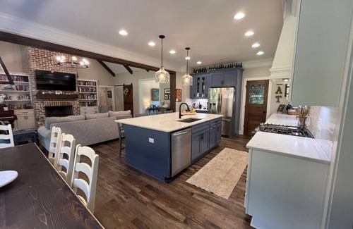 Waverly Apartment | Sweet Bay Creek in Auburn