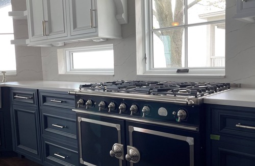 Macatawa House | Sweet Caroline . Lake MI Waterfront . Private Beach . Elevator . Sleeps 14
