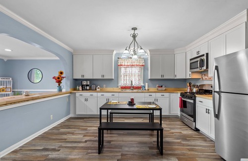 Warrenton House | Sweet Cherry Escape | JZ Vacation Rentals