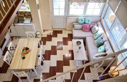 Chios Apartment | Sweet Cottage In The City