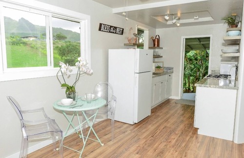 Anahola House | Sweet Country Cottage
