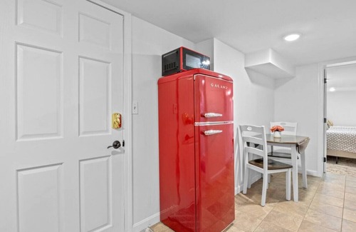 South Burlington Apartment | Sweet & Cozy Studio Apartment