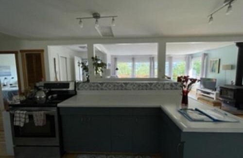 Nelson House | Sweet Creek Retreat