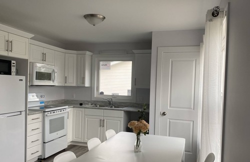 Brackley Beach House | Sweet Dream Cottage Executive Single #7