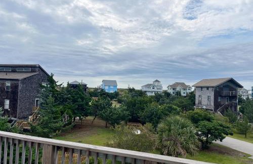 Farrow Shores House | Sweet Dreams