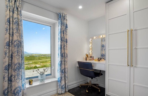 Ballyconneely Ski Chalet | Sweet Garden - A memorable stay
