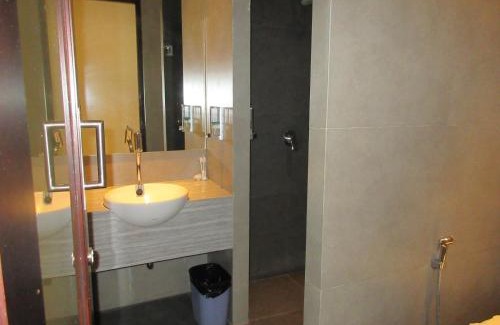 Klojen House | Sweet Garden Guest House