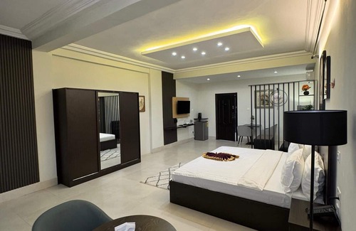 Kumasi Hotel | Sweet Garden Hotel