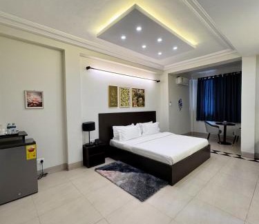 Bono East Region Hotel | Sweet Garden Hotel Kumasi