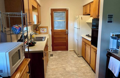 Greensboro House | Sweet Haven - Serene 3BR Family Retreat - Trees, Trails, Convenient Location