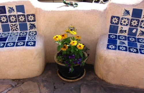 Los Duranes House | Sweet Historic Adobe Home in Old Town Area