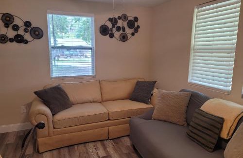 Mobile House | Sweet home Alabama!