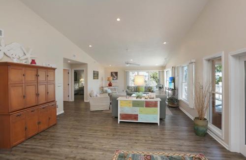 Indian Pass House | Sweet Home Apalachee by Pristine Properties Vacation Rentals
