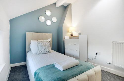 North Bitchburn House | Sweet Home with Backyard in Howden-le-Wear for 3