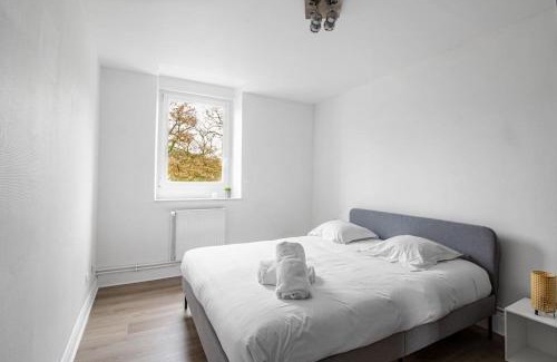 Briey Apartment | Sweet Honey Briey