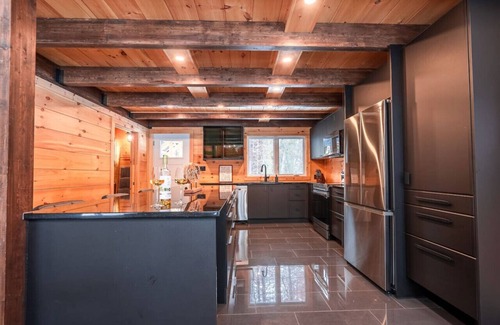 Mauricie Ski Chalet | Sweet House Hot Tub & Modern