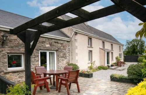 New Ross House | Sweet Lamb Farmhouse