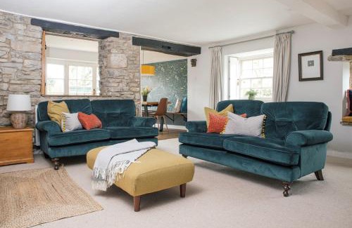 Litton House | Sweet Pea Cottage