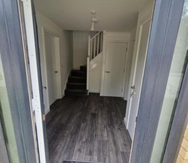 Seacroft Apartment | Sweet Peace Home
