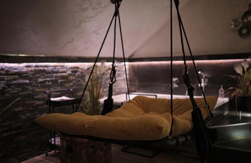 Saarlouis Bed & Breakfast | Sweet Poison Rooms