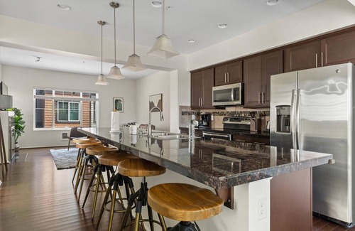 Education Hill House | Sweet Redmond 1BR w/Parking, nr Parks & Schools, by Blueground