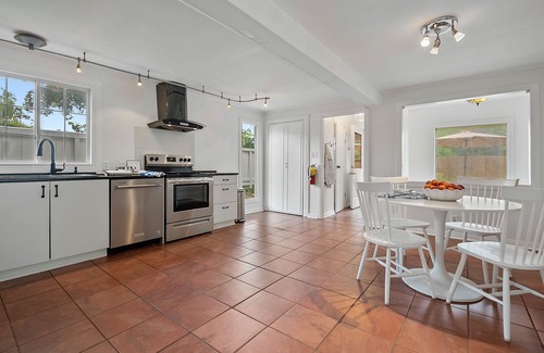 Old Town Historic District House | Sweet reTreat, Perfect Location