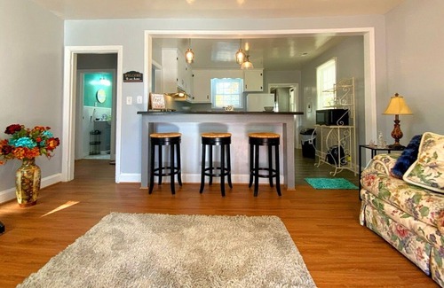 Wilson House | Sweet Retreat at Thel's Place