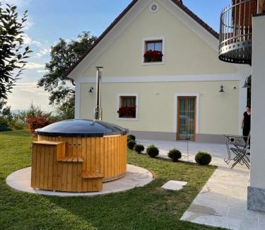 Bostanj House | Sweet Retreat