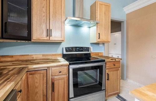 Hubert House | Sweet Savanna Stay Hubert NC
