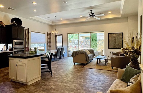 Las Cruces House | Sweet Sienna Retreat