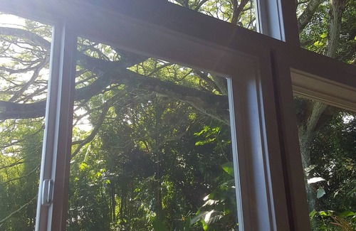 Puna Palisades Cottage | SWEET SPOT STAY-ENCHANTED GROTTO HOUSE-SEE THE LAVA FLOWS FROM SAFE DISTANCES!