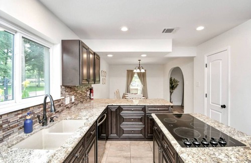 Houston House | Sweet Spring Vacation with Gameroom Pool TIKI Bar