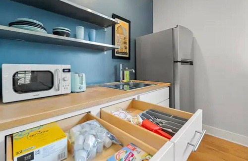 East Side House | Sweet Studio In The Heart of Atlanta