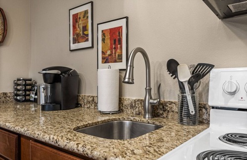 Albany Condo | Sweet Studio near Hospital and Downtown