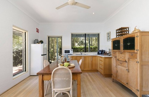Pokolbin House | Sweetacres - Billabong Cottage