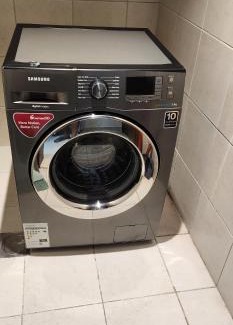Al Muraqqabat Apartment | Sweethome