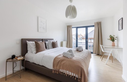 Wijk van de Squares Apartment | Sweett - Michel Ange
