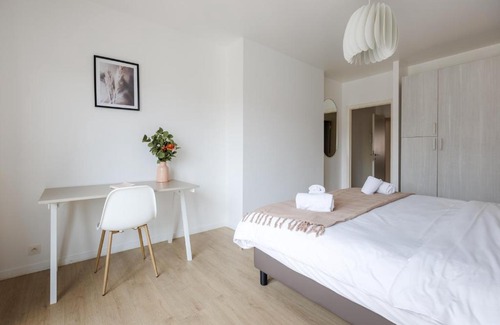 Wijk van de Squares Apartment | Sweett - Michel Ange