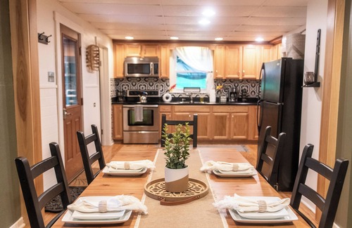 Somerset Other | Sweetwater Farm with firepit and hiking trails!